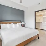 Cozysuites Mass With Parking Lounge & Roof Deck #32