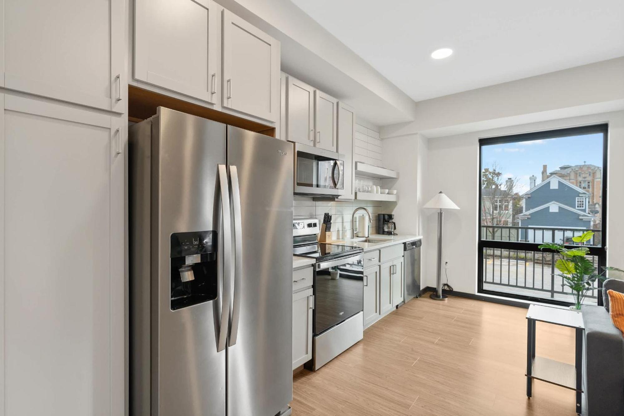 Cozysuites Mass With Parking Lounge & Roof Deck #32 Apartment *